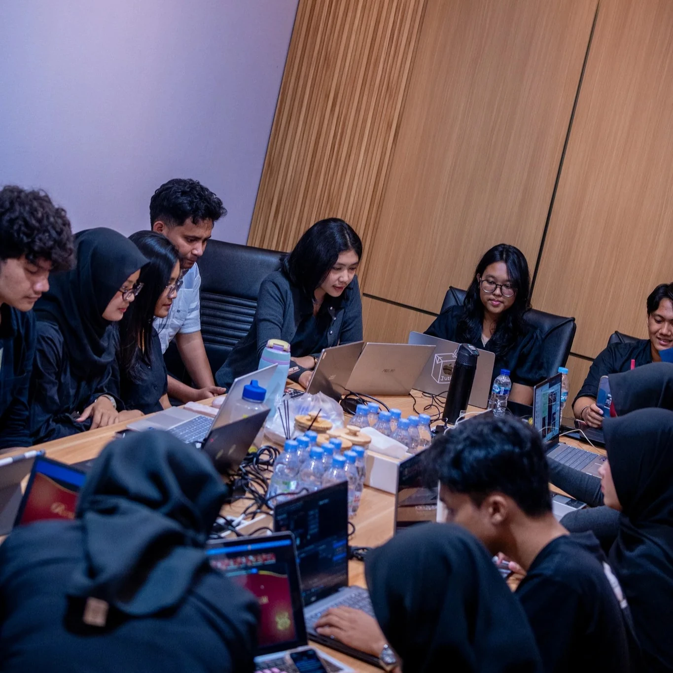 Foto Rapat Dengar Pendapat